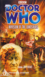 Cover image for Invasion of the Dinosaurs