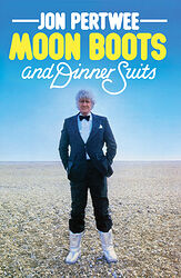 Cover image for Moon Boots and Dinner Suits